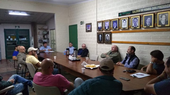 Na segunda-feira (25) aconteceu a Reunião de Diretoria da Associação dos Arrozeiros de Alegrete.