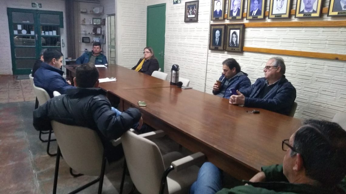 Na segunda-feira (18) aconteceu a Reunião de Diretoria da Associação dos Arrozeiros de Alegrete.